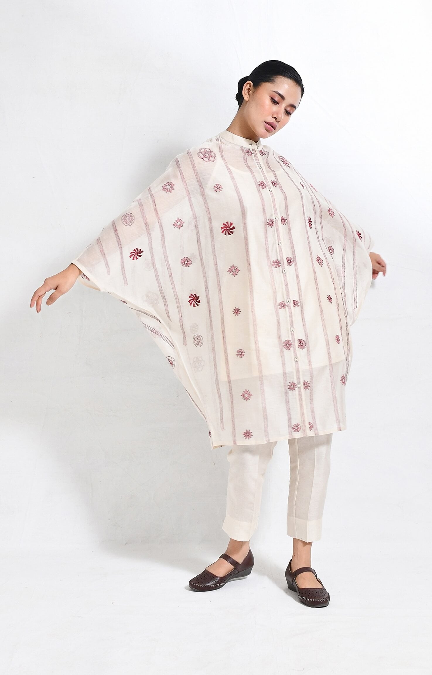 Pearl-white embroidered chanderi silk kaftan co-ord set – Hiranya