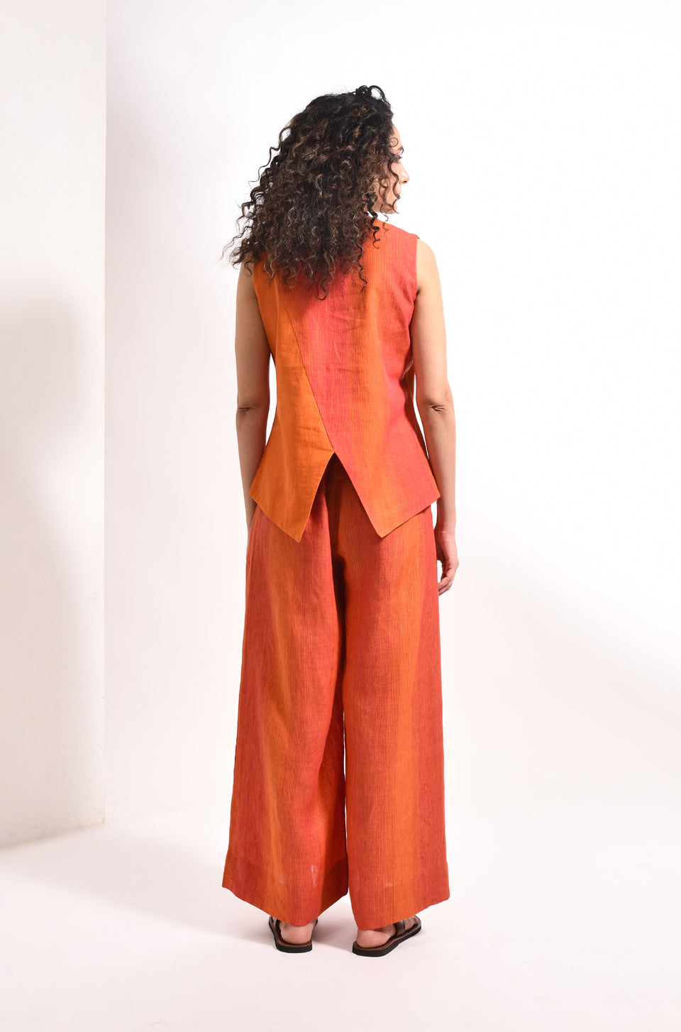 Amber linen V-cut overlap top & striped flared trousers - Hiranya
