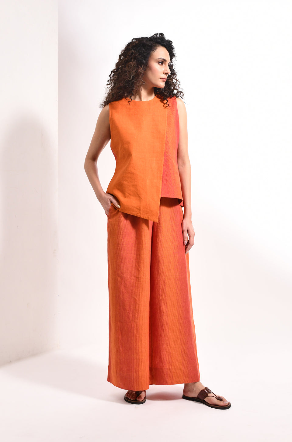 Amber linen V-cut overlap top & striped flared trousers - Hiranya