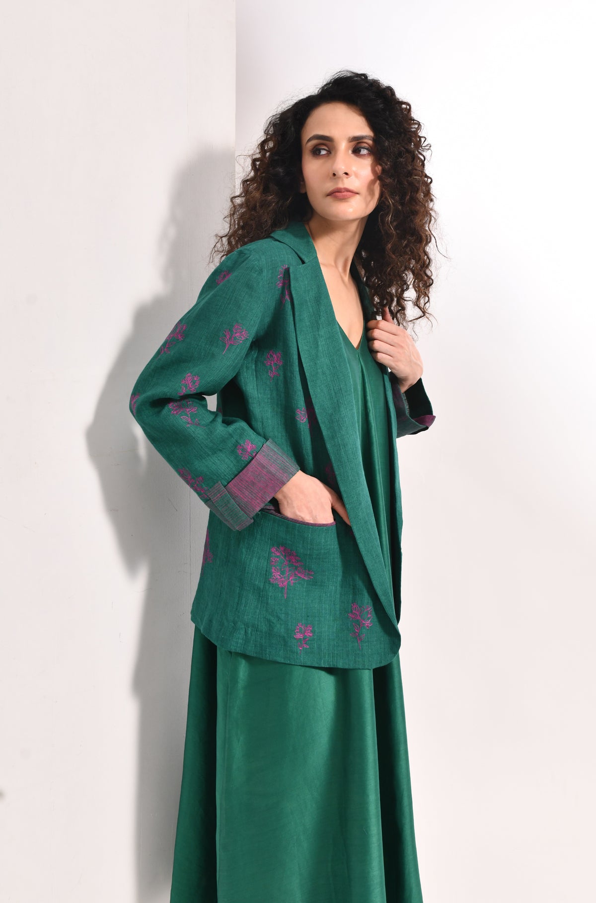 Green blazer co-ord set with tailored fit and embroidered detailing for women - Hiranya