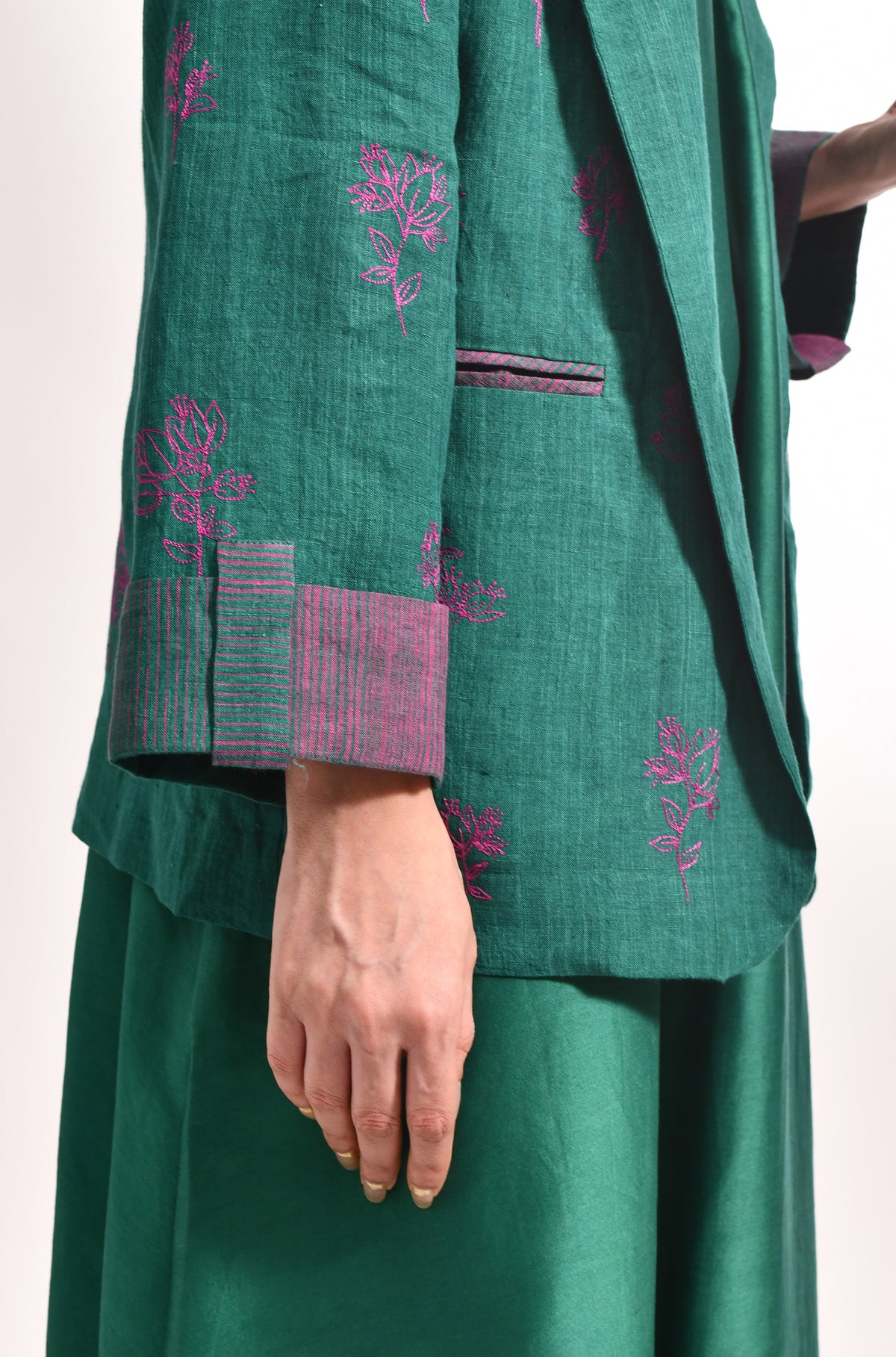 Green blazer co-ord set with tailored fit and embroidered detailing for women - Hiranya