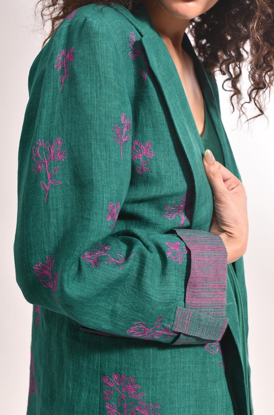 Green blazer co-ord set with tailored fit and embroidered detailing for women - Hiranya