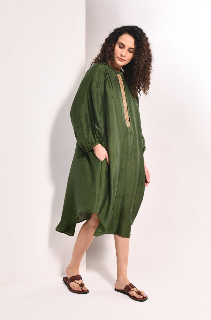 Green mulberry silk balloon sleeve tunic