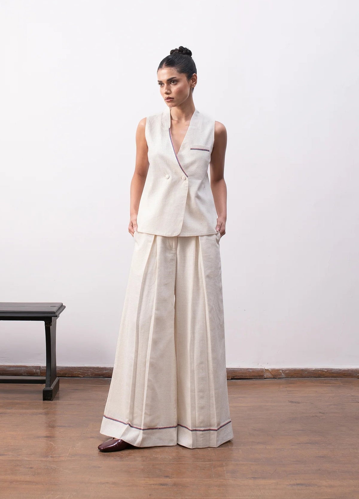 White co-ord with sleeveless top and trousers - Hiranya