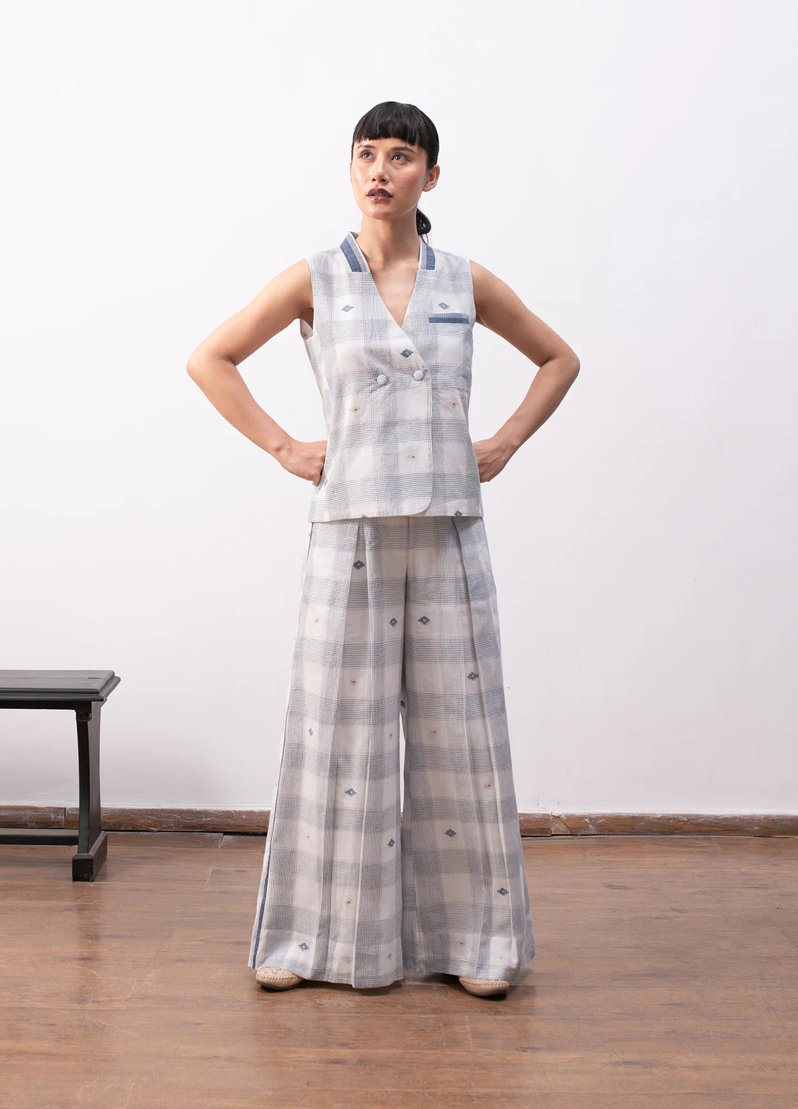White indigo jamdani waistcoat with woven detail Hiranya