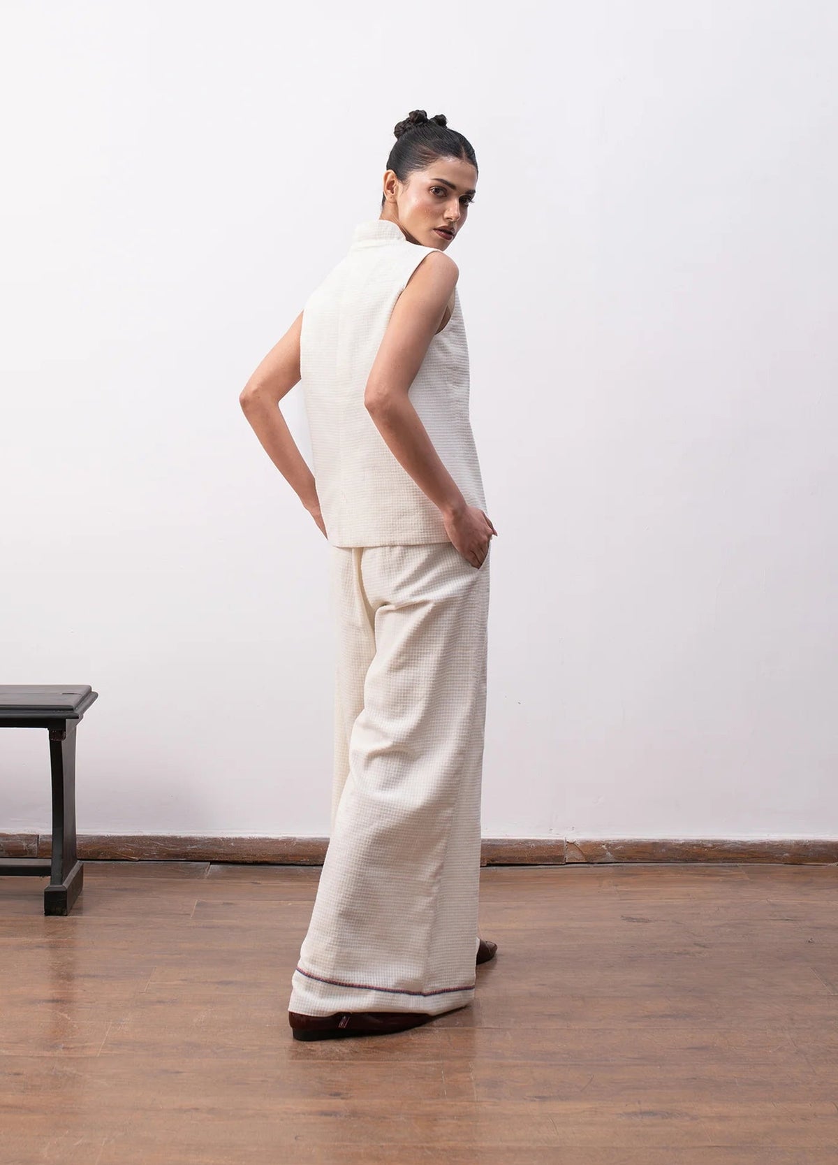 White co-ord with sleeveless top and trousers - Hiranya