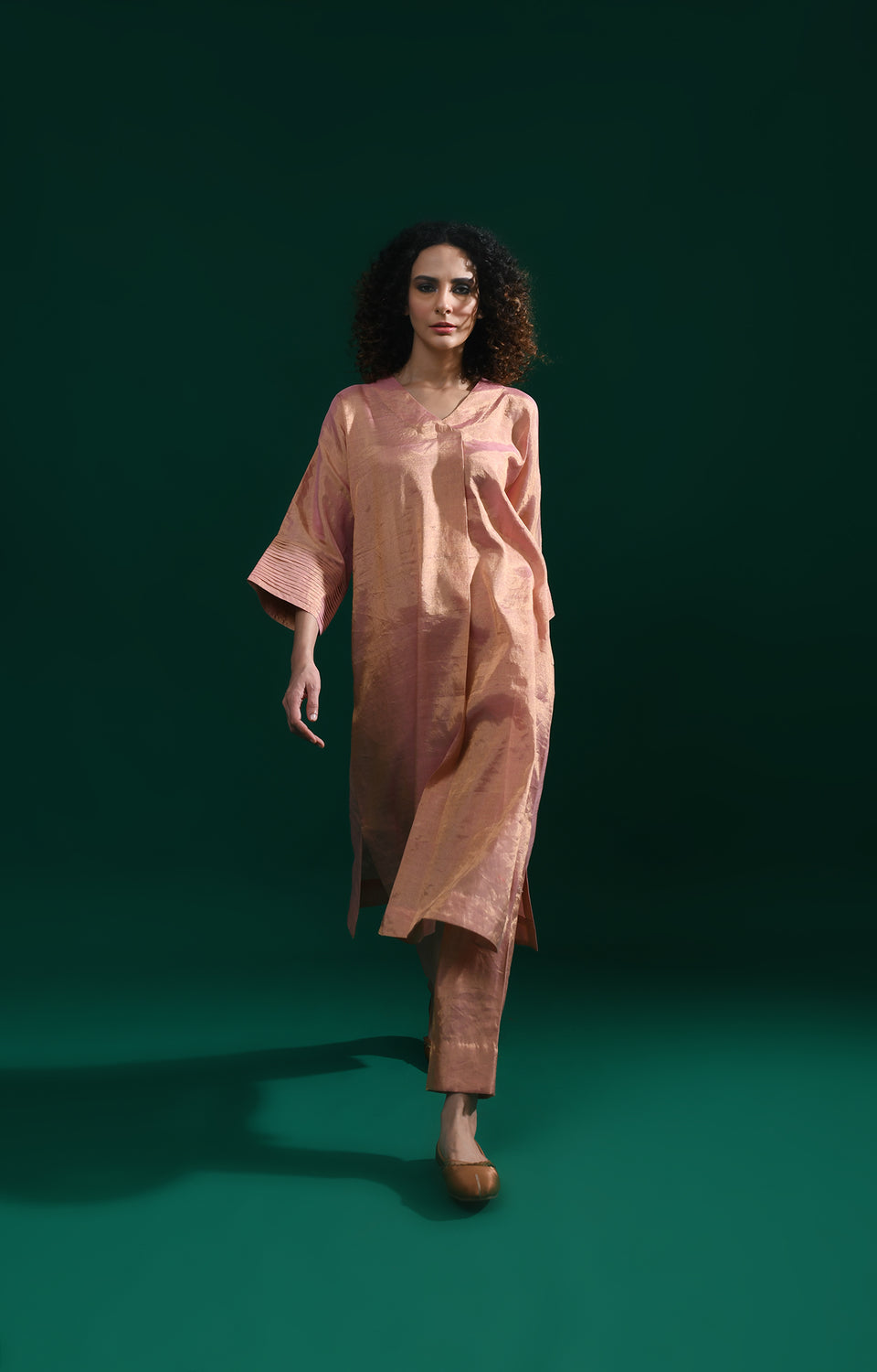 Pink handwoven tissue kaftan co-ord set for women - Hiranya