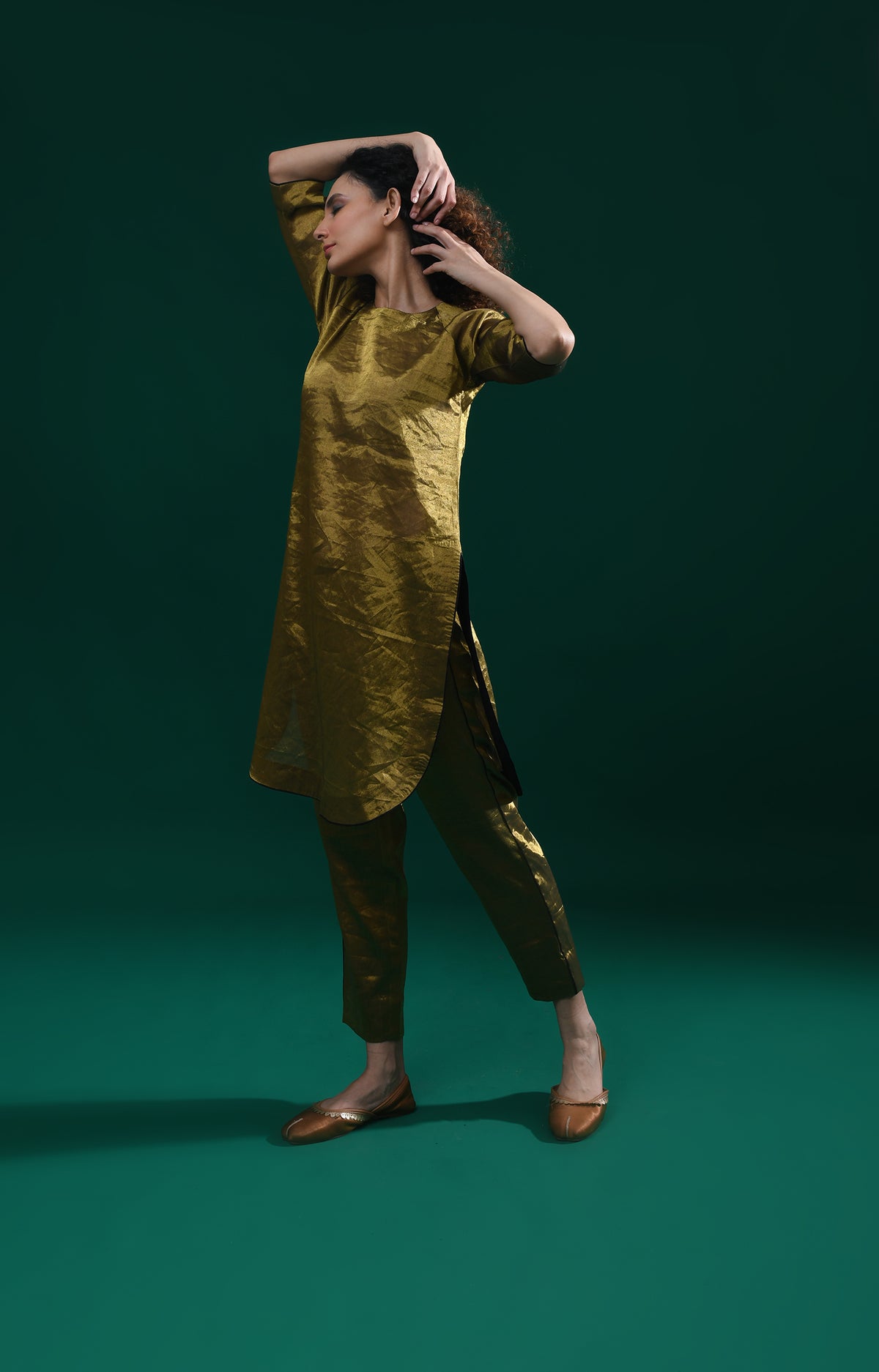 Dark gold handwoven tissue kaftan co-ord set for women - Hiranya