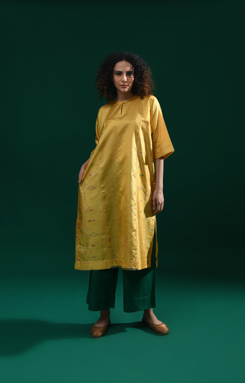 Yellow silk Jamdani phiran co-ord set for women - Hiranya 