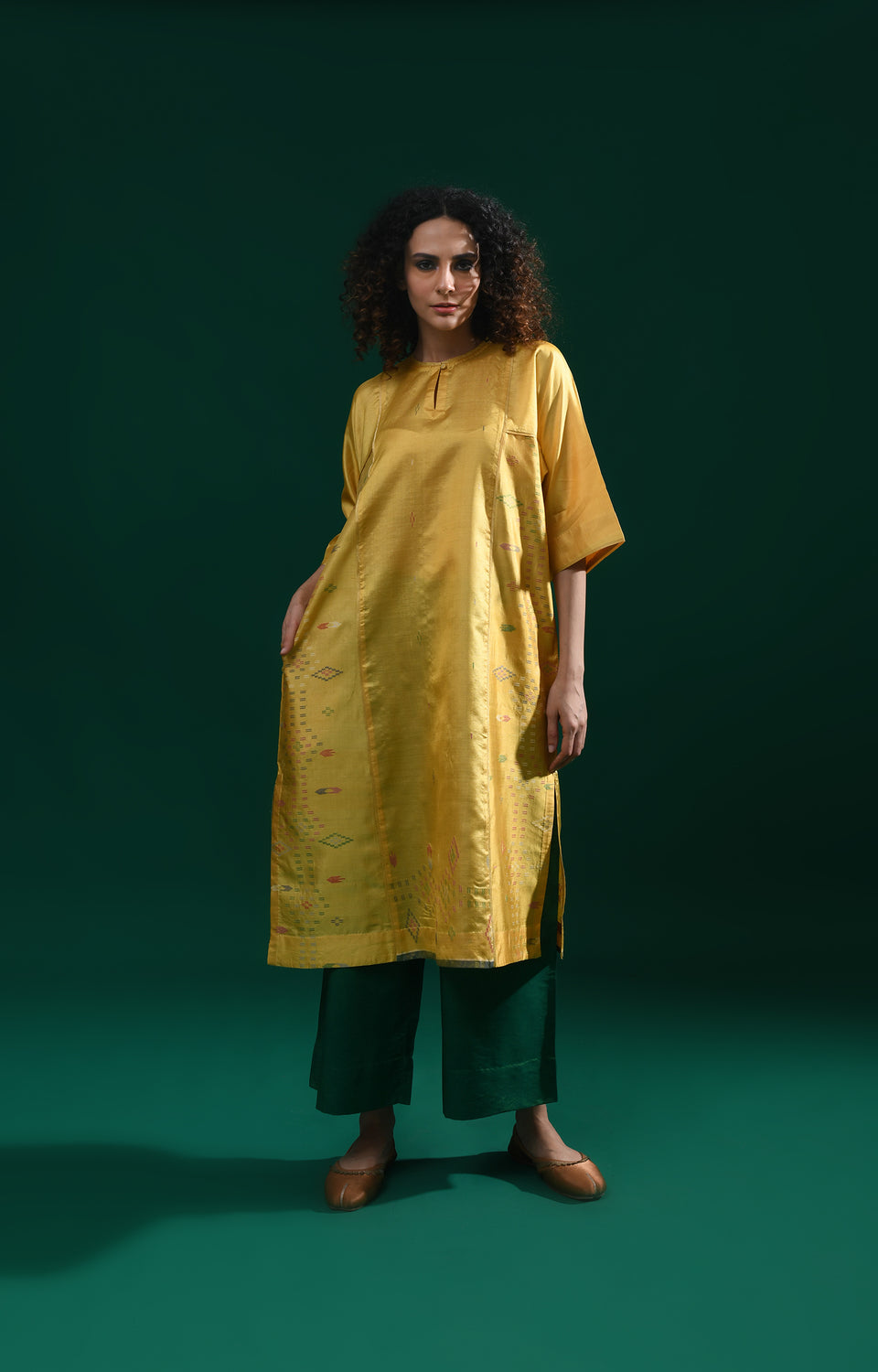 Yellow silk Jamdani phiran co-ord set for women - Hiranya 