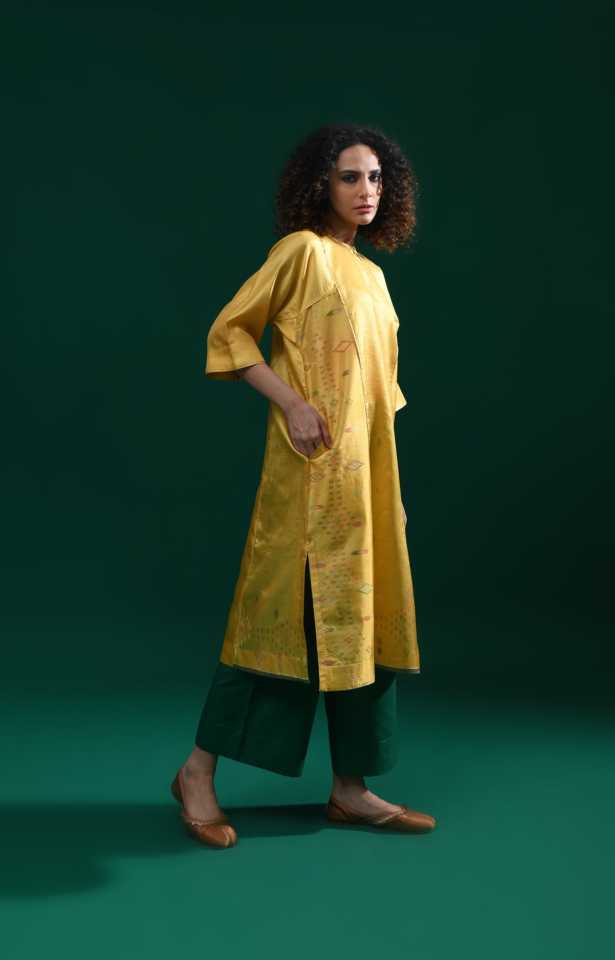 Yellow silk Jamdani phiran co-ord set for women - Hiranya 