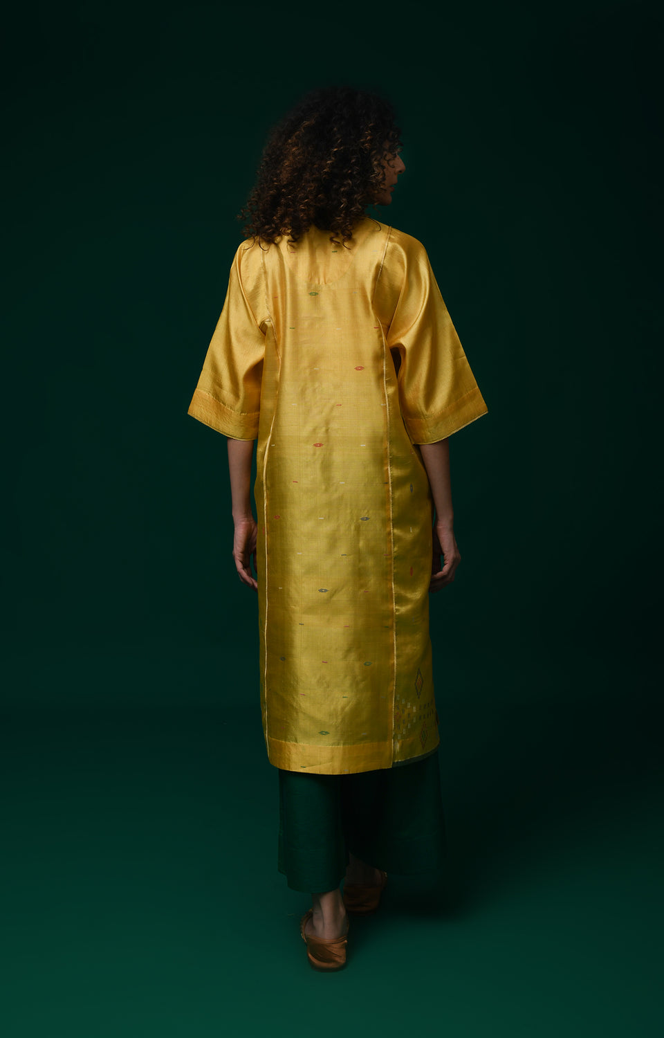 Yellow silk Jamdani phiran co-ord set for women - Hiranya 