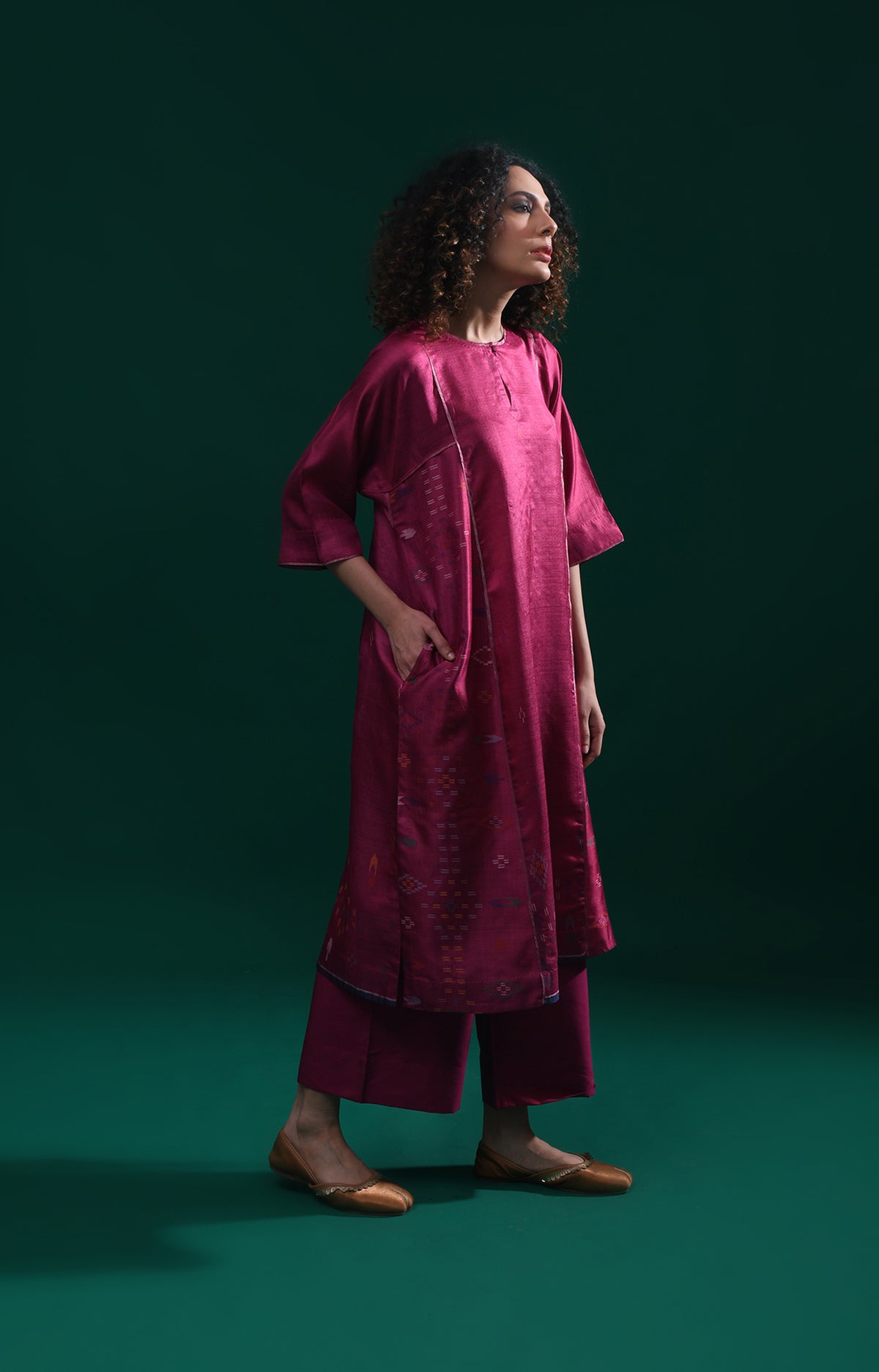 Wine silk Jamdani phiran co-ord set for women - Hiranya