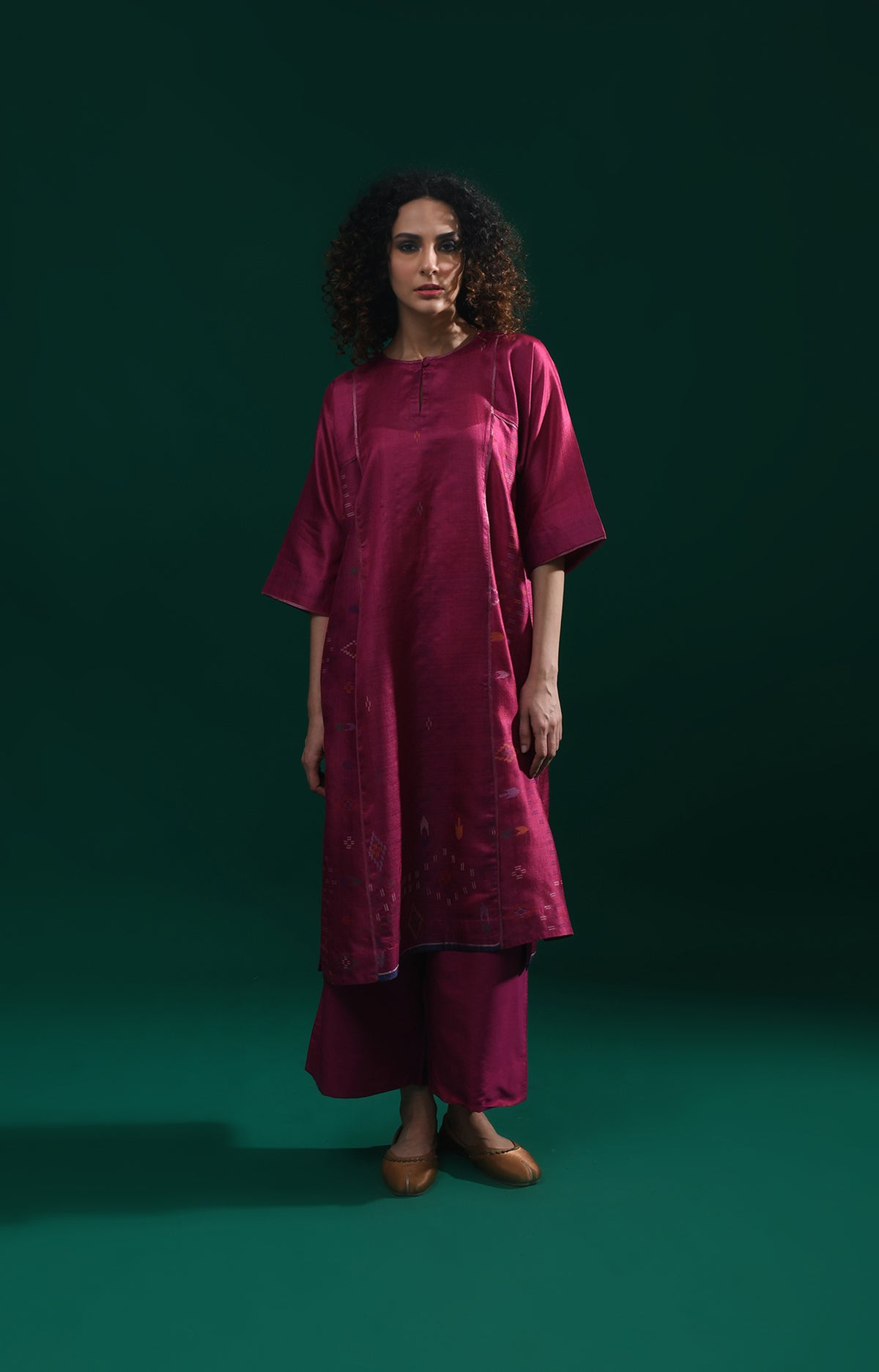 Wine silk Jamdani phiran co-ord set for women - Hiranya