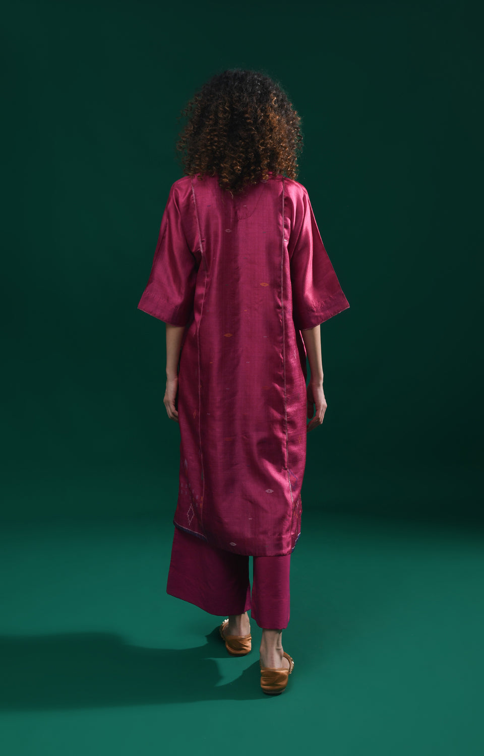 Wine silk Jamdani phiran co-ord set for women - Hiranya