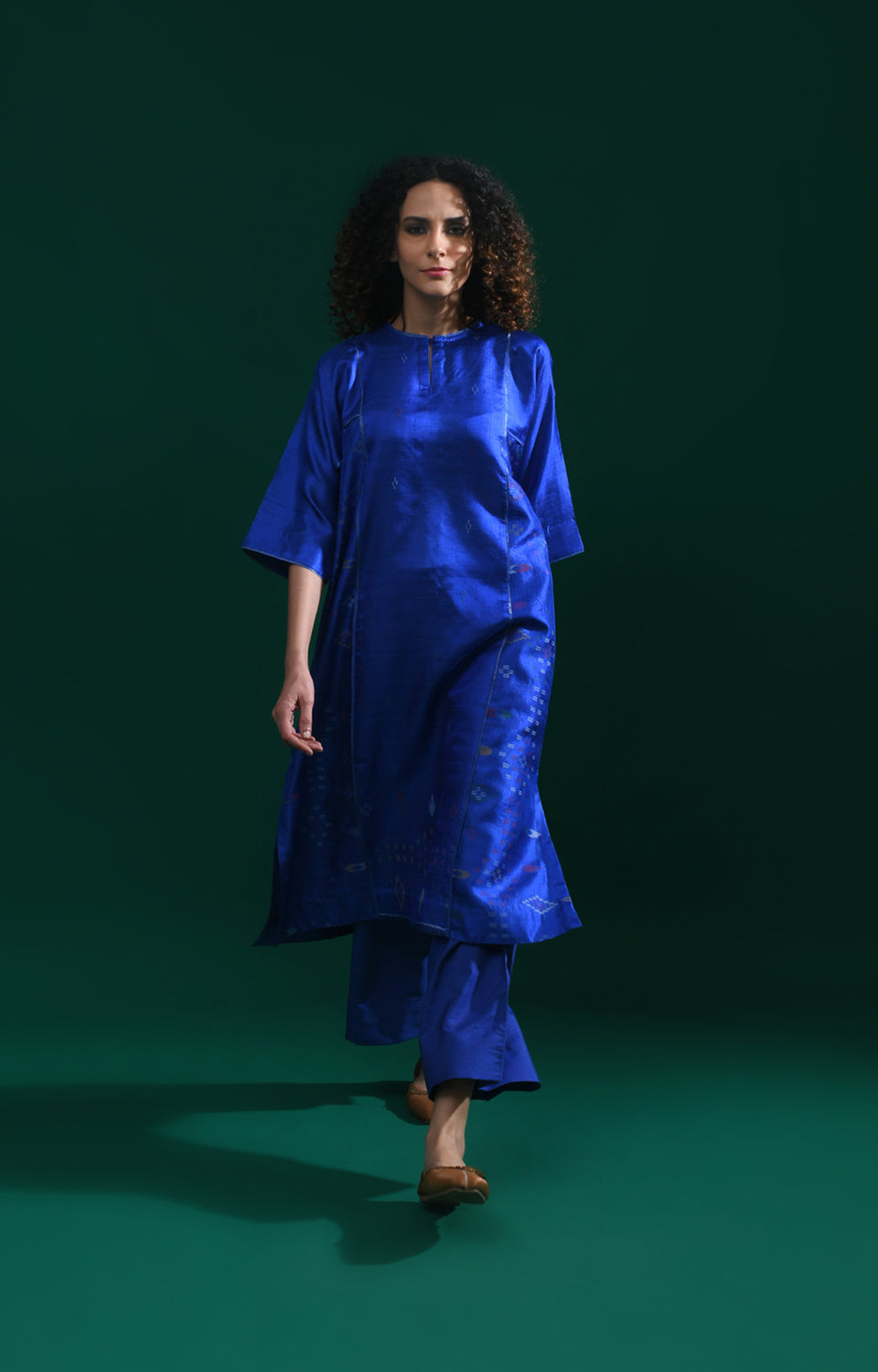 Royal blue silk Jamdani phiran co-ord set for women - Hiranya