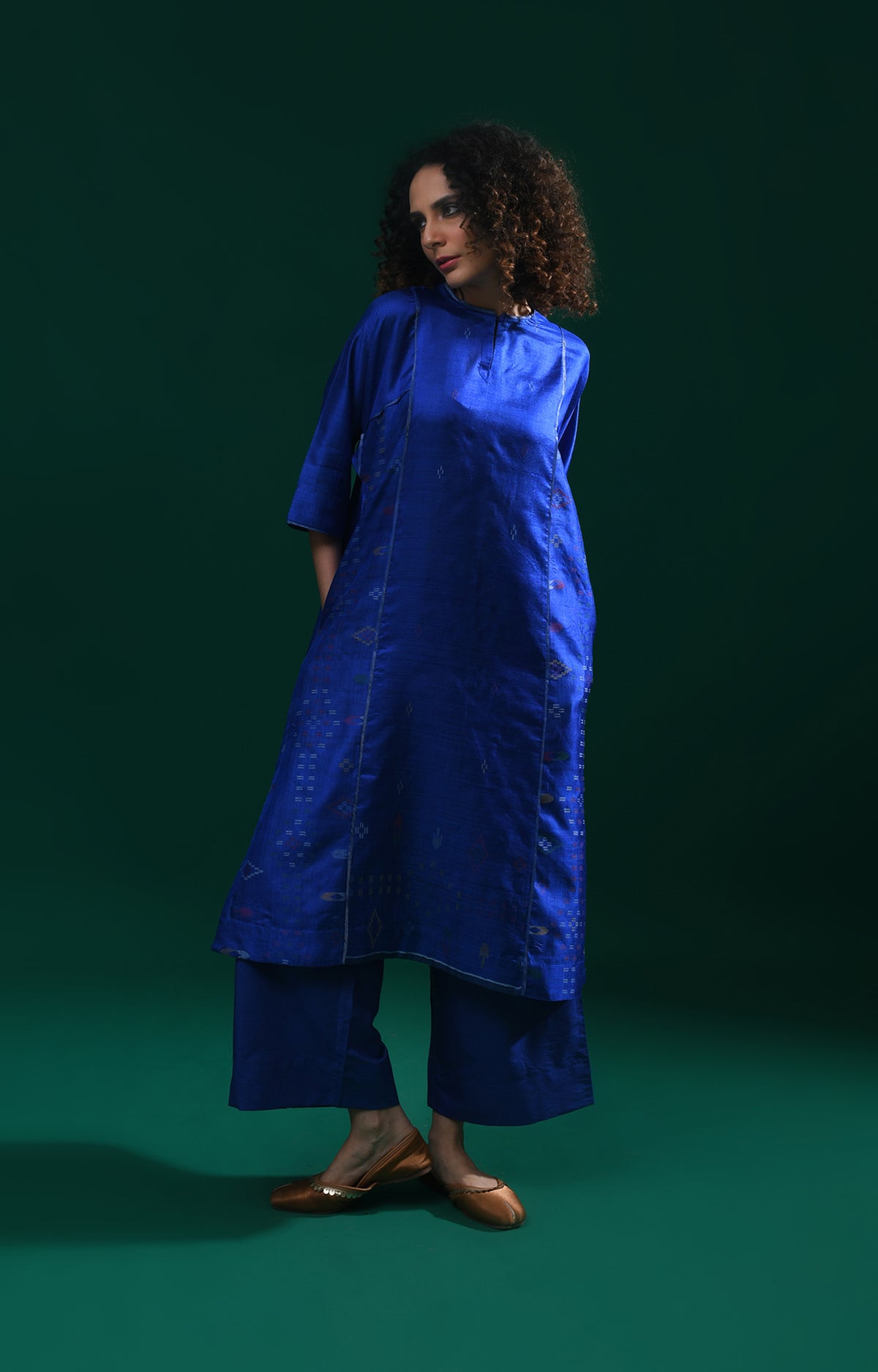 Royal blue silk Jamdani phiran co-ord set for women - Hiranya