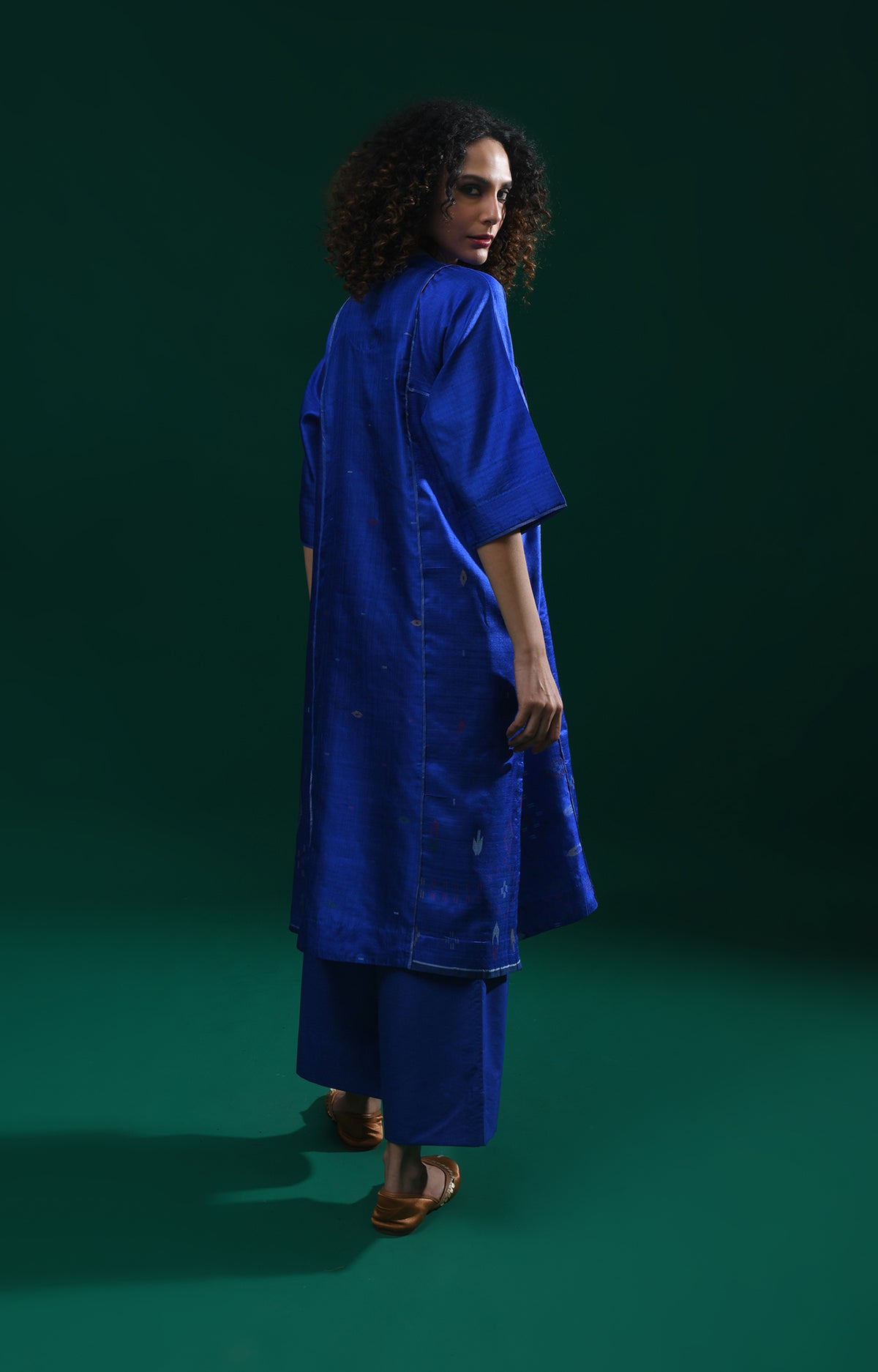 Royal blue silk Jamdani phiran co-ord set for women - Hiranya