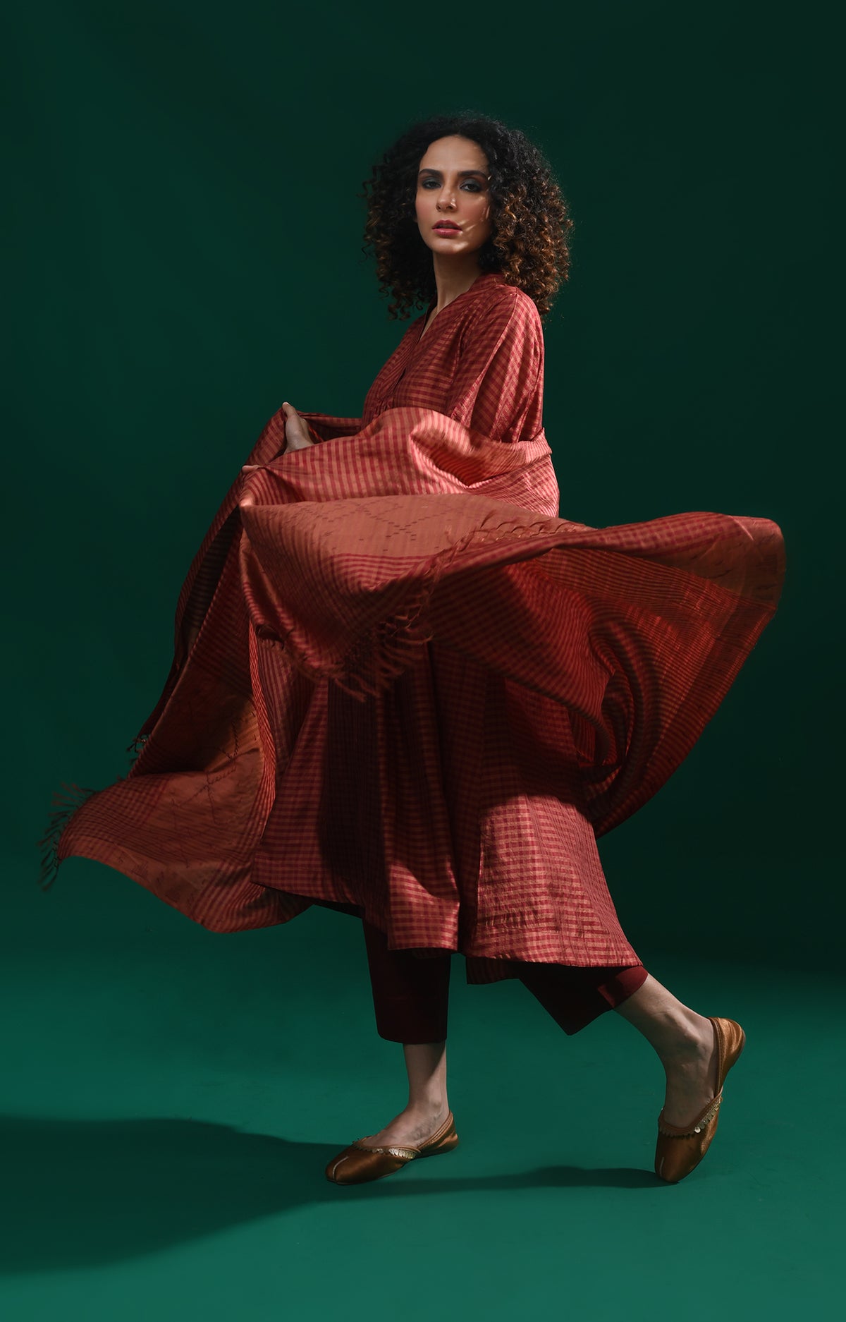Maroon Bangalore silk plaid co-ord with jamdani dupatta set