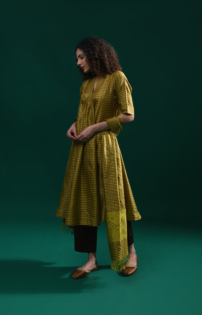 Mustard Bangalore silk plaid co-ord with jamdani dupatta set