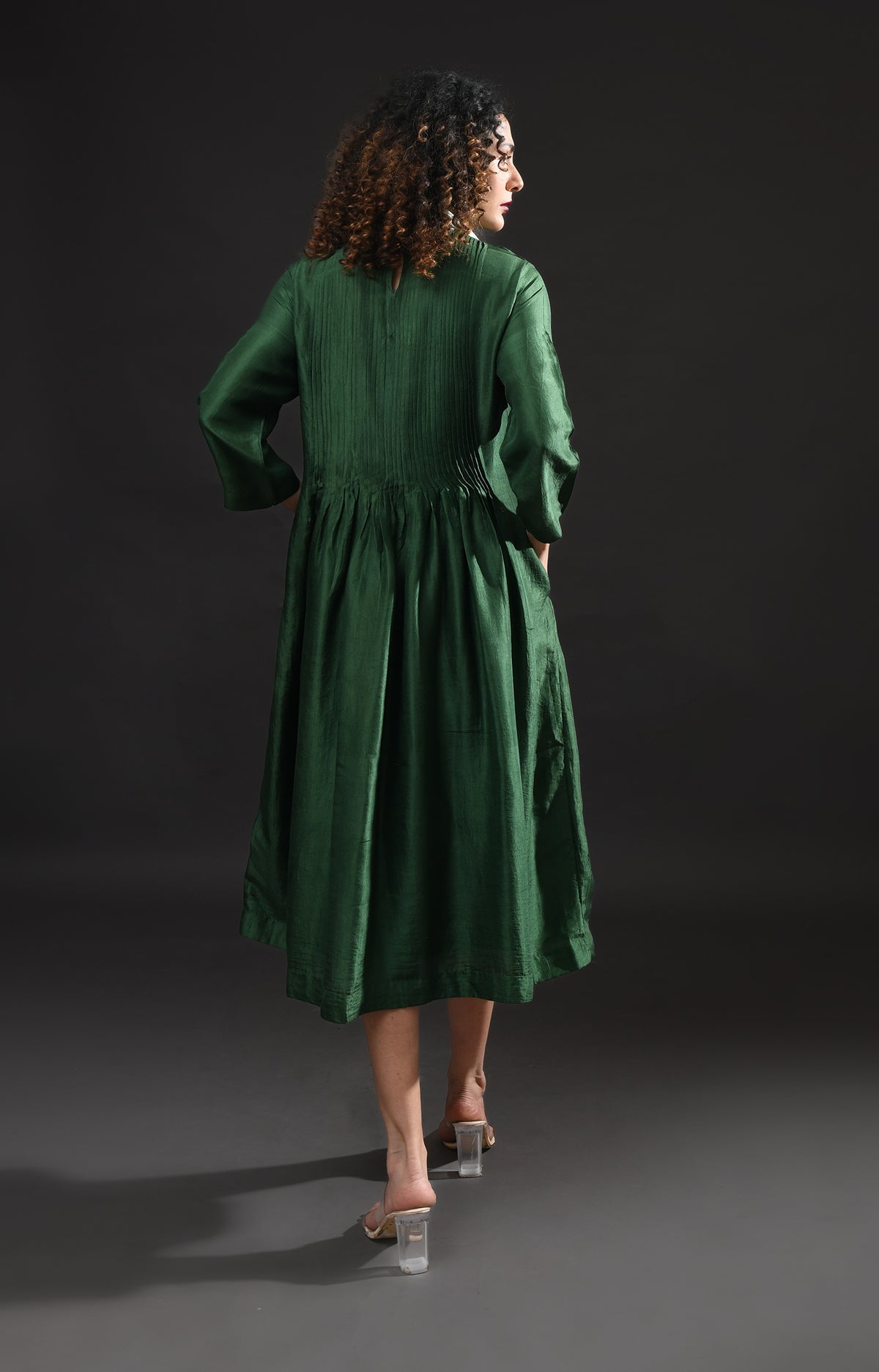 Green mulberry silk dress for women – Midi dresses