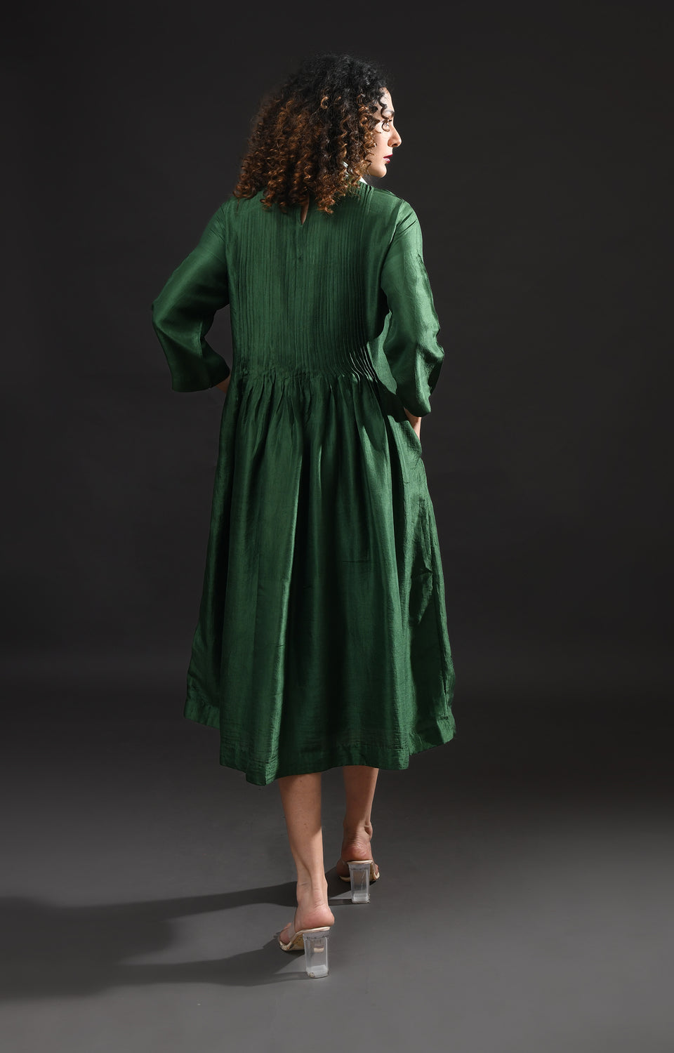 Green mulberry silk dress for women – Midi dresses