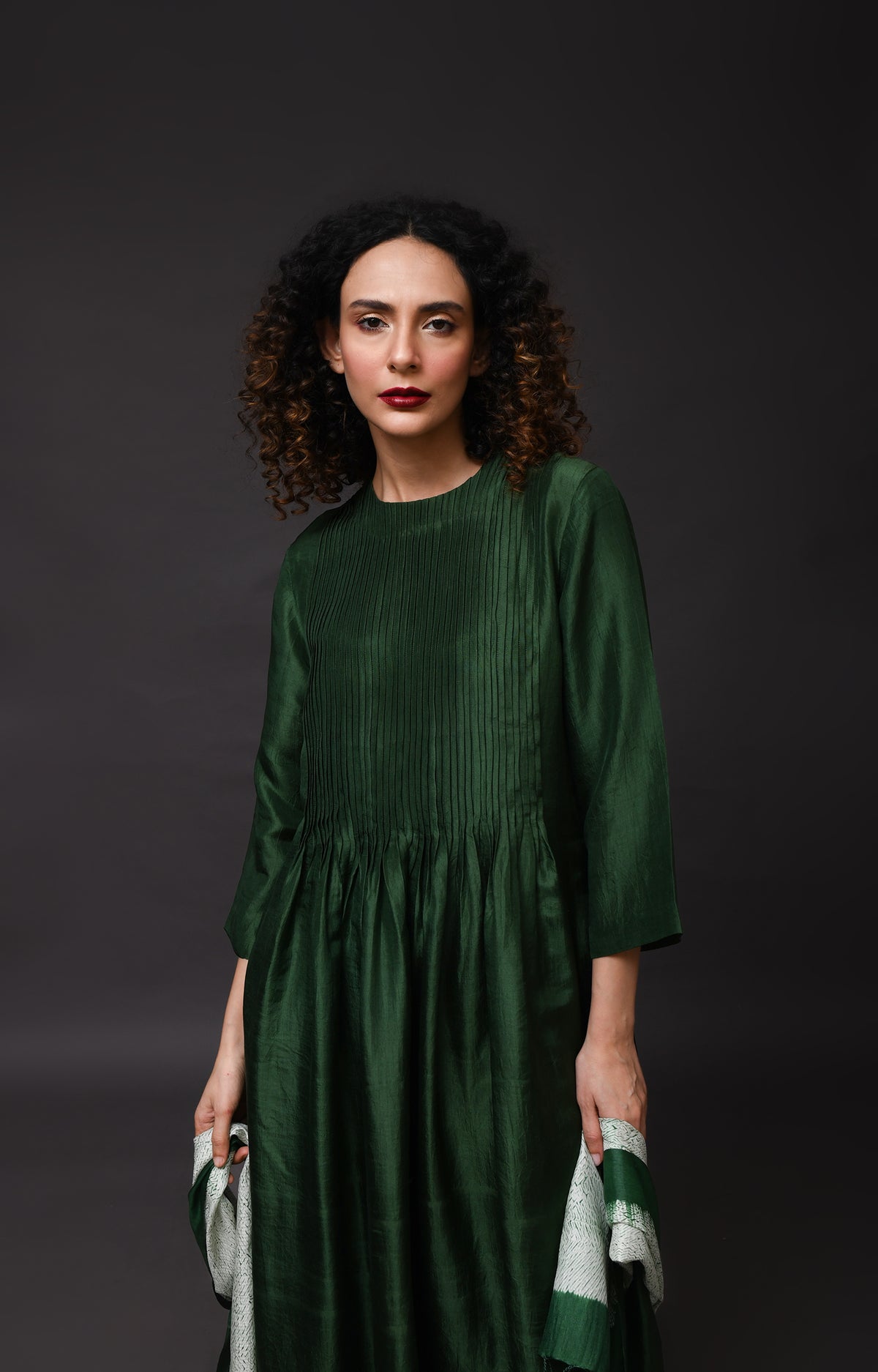 Green mulberry silk dress for women – Midi dresses
