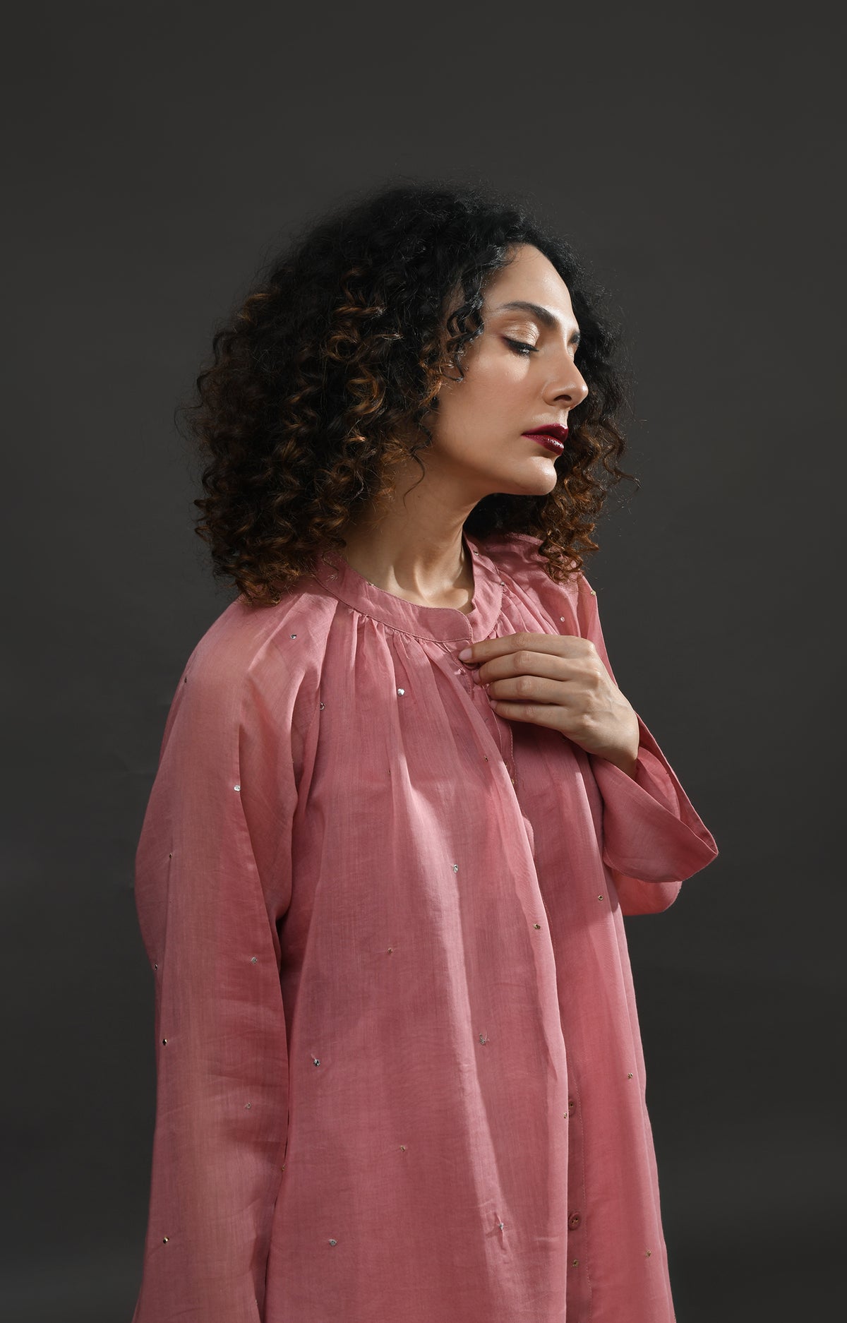Rose pink metallic dots Chanderi co-ord set with neck gather detail