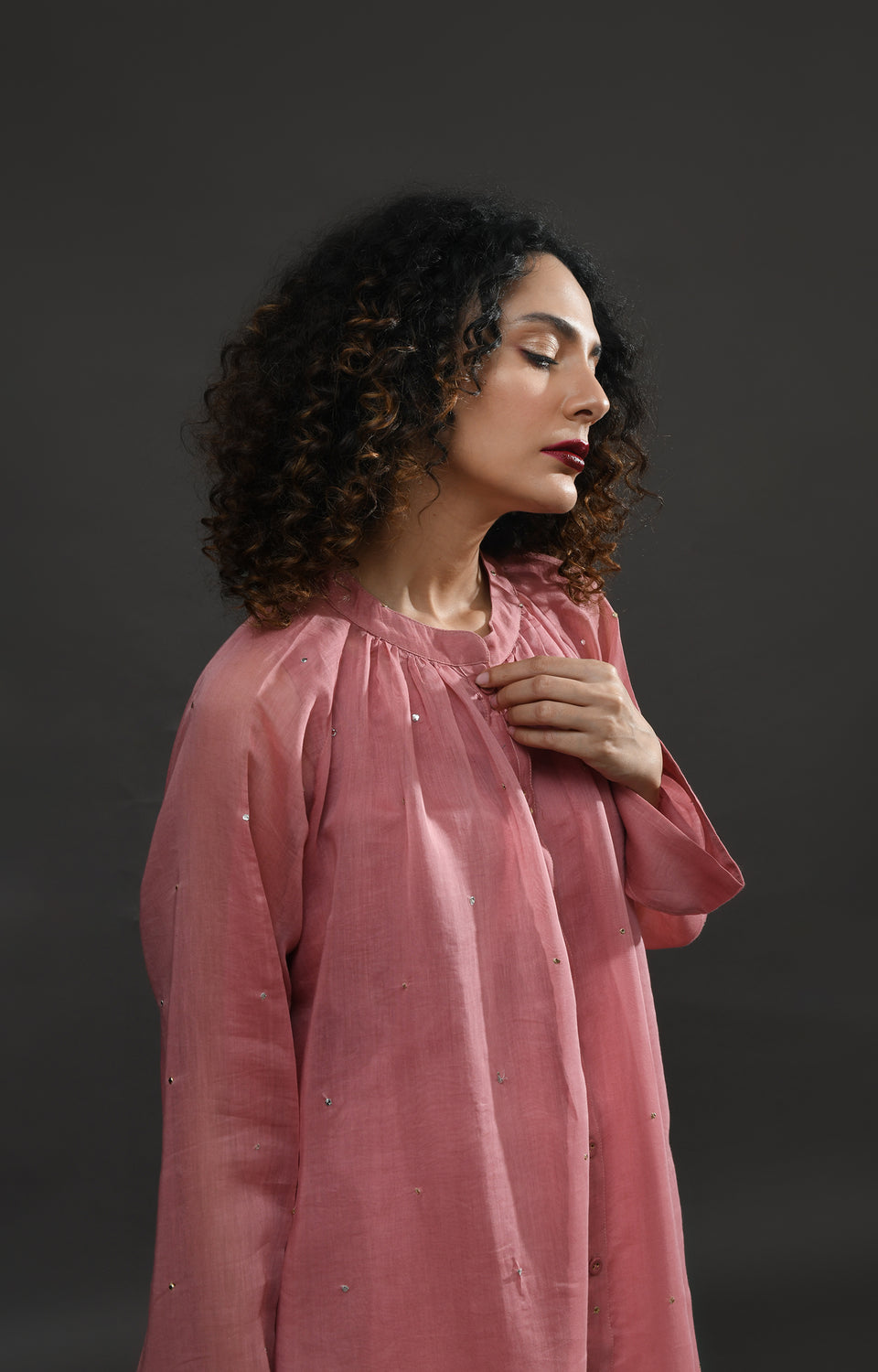 Rose pink metallic dots Chanderi co-ord set with neck gather detail