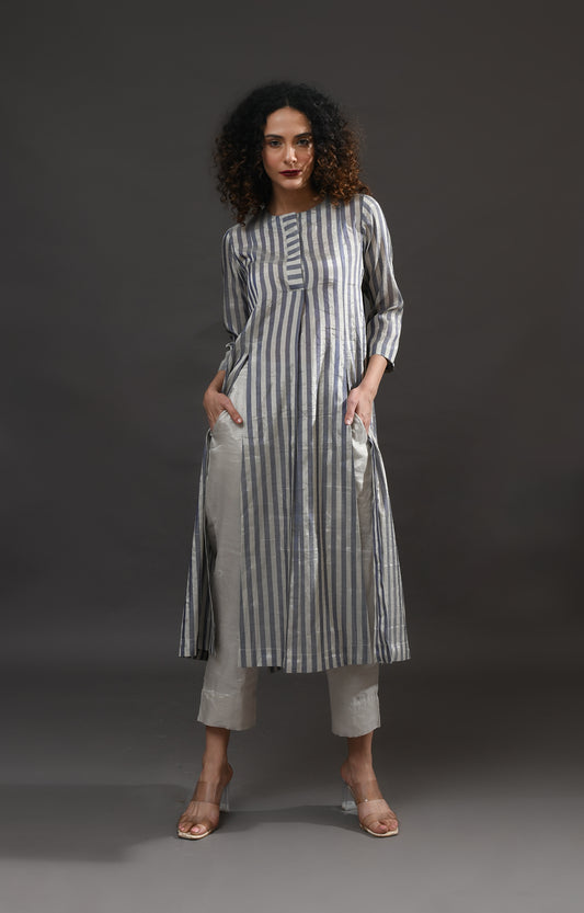Front Slit & Back Panel Striped Tissue Co-Ord (Set of 2)- Silver and Blue