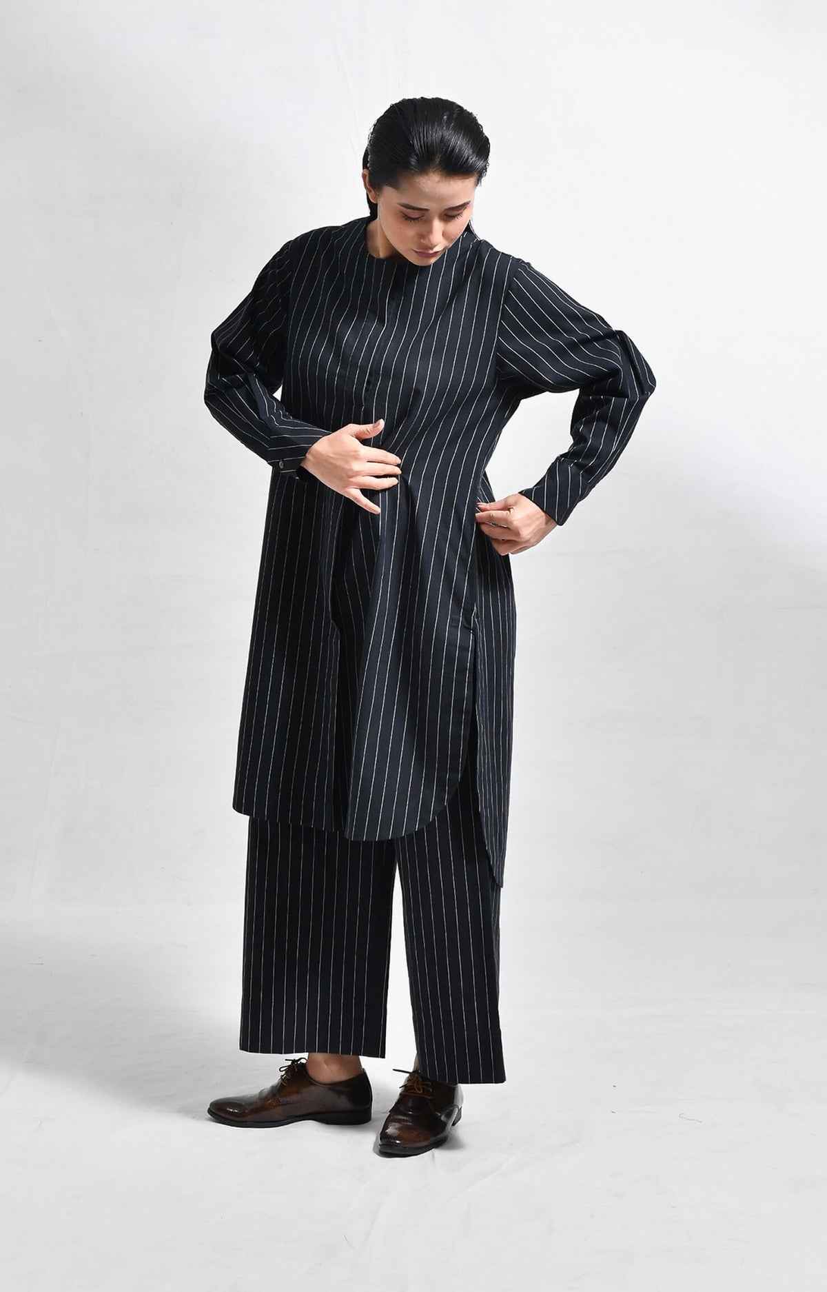 Handloom black cotton striped box pleat kurta with pants set of 2