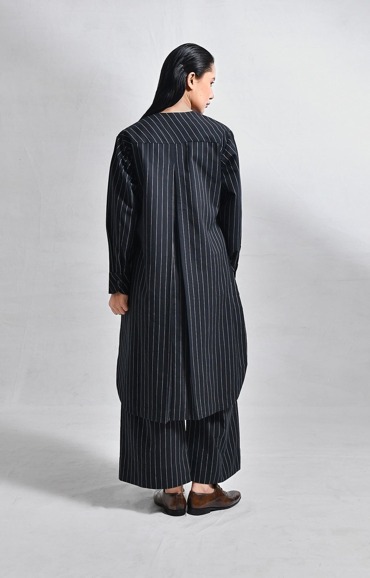 Handloom black cotton striped box pleat kurta with pants set of 2