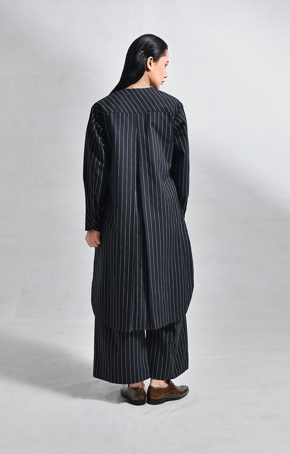 Handloom black cotton striped box pleat kurta with pants set of 2