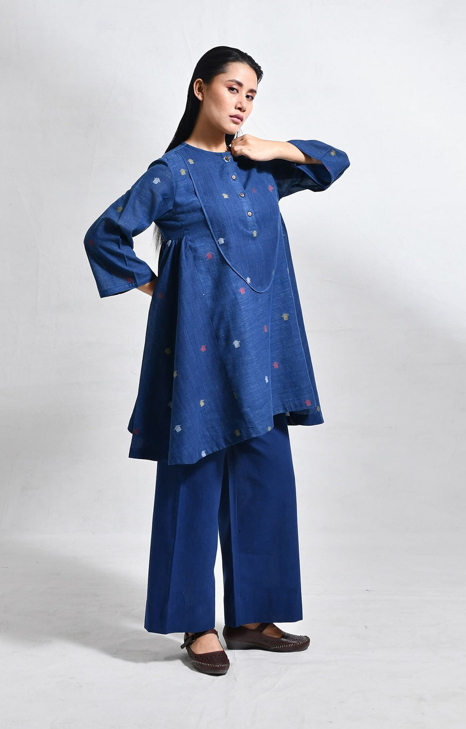 Elara indigo jamdani short side gather co-ord set - handloom wear