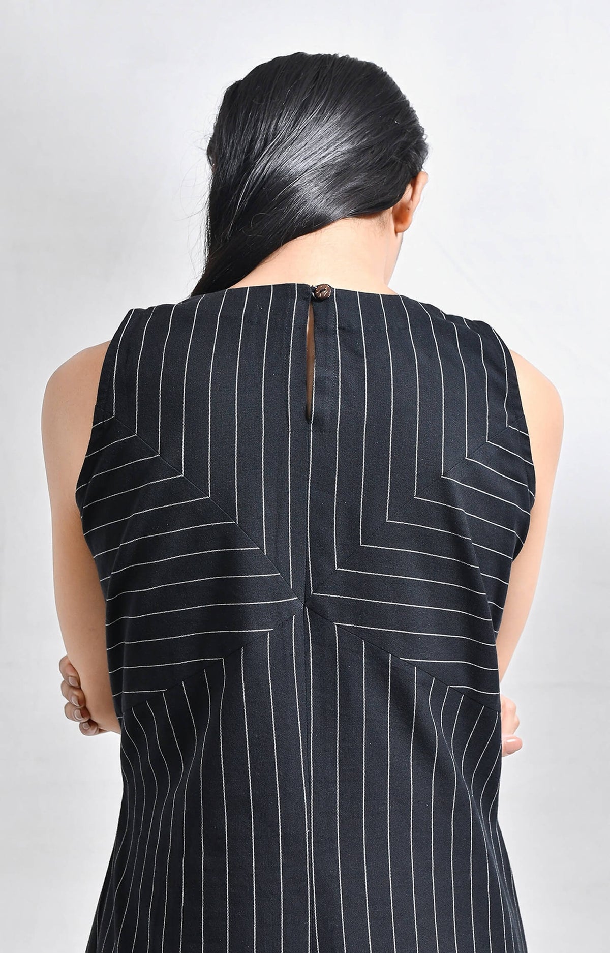 Pinstriped black cotton sleeveless A-line midi dress for women