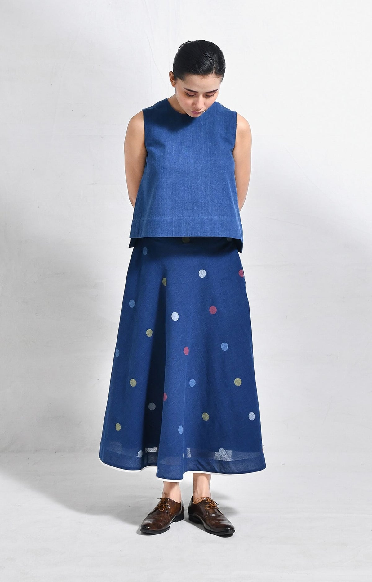 Handwoven khadi crop top with polka jamdani ureb skirt set for women - Hiranya