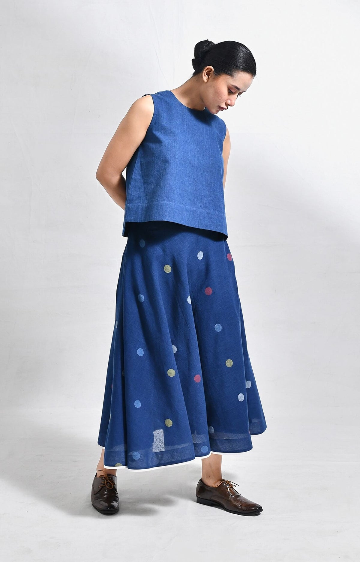 Handwoven khadi crop top with polka jamdani ureb skirt set for women - Hiranya