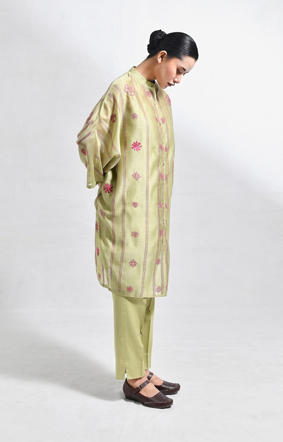 Green embroidered chanderi silk kaftan co-ord set – Hiranya