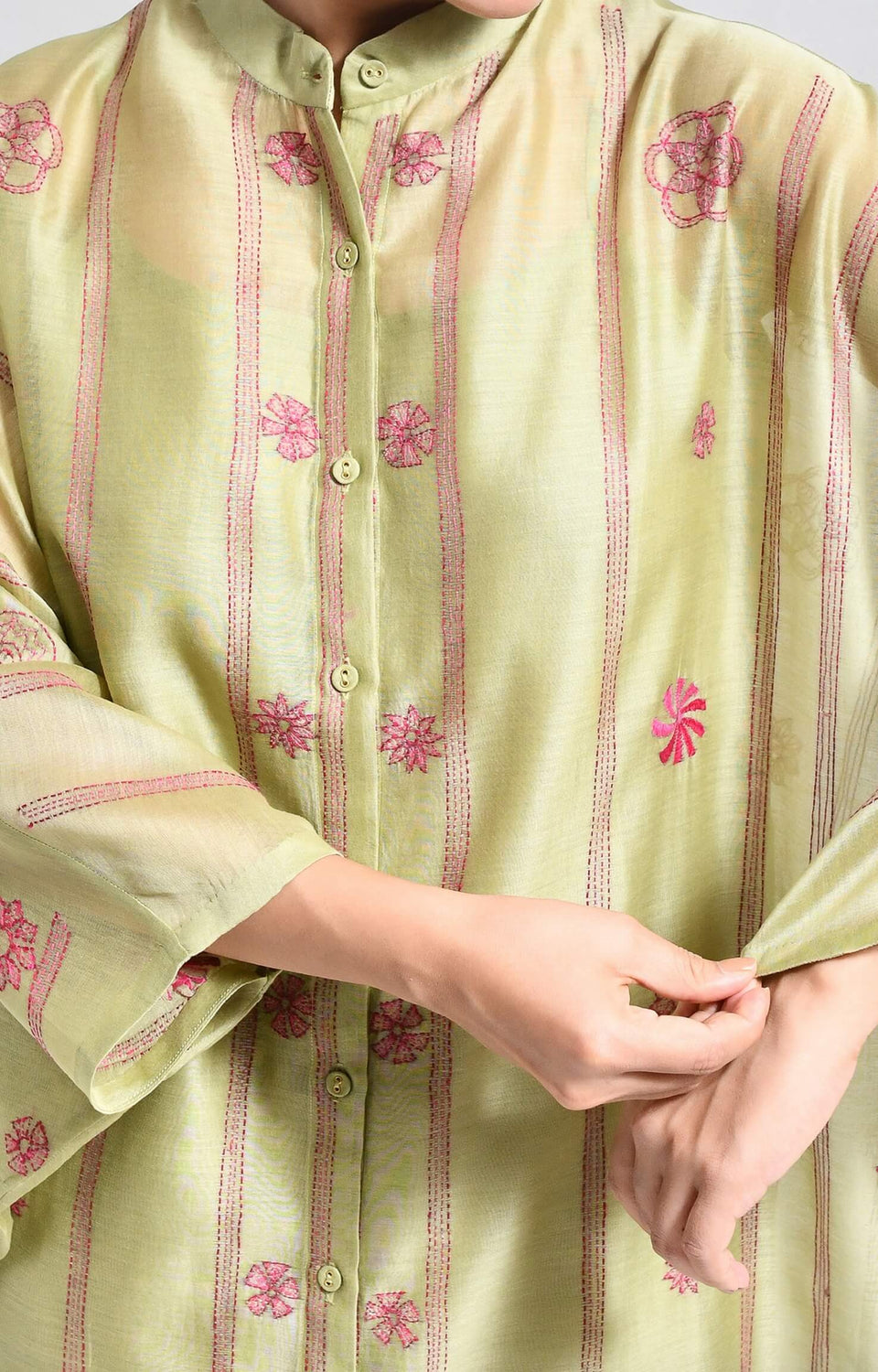 Green embroidered chanderi silk kaftan co-ord set – Hiranya