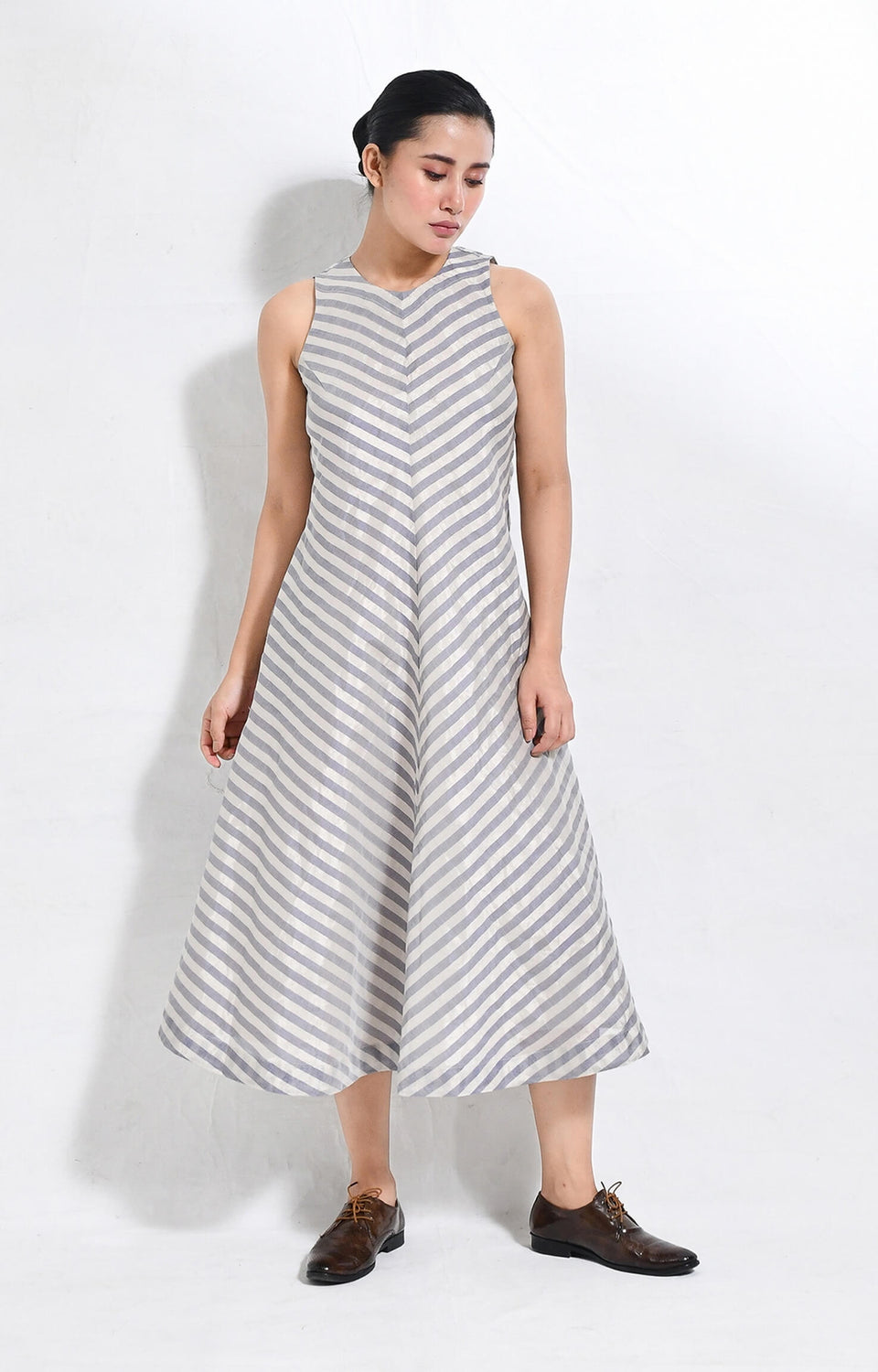 Silver blue pinstriped tissue sleeveless A-line midi dress