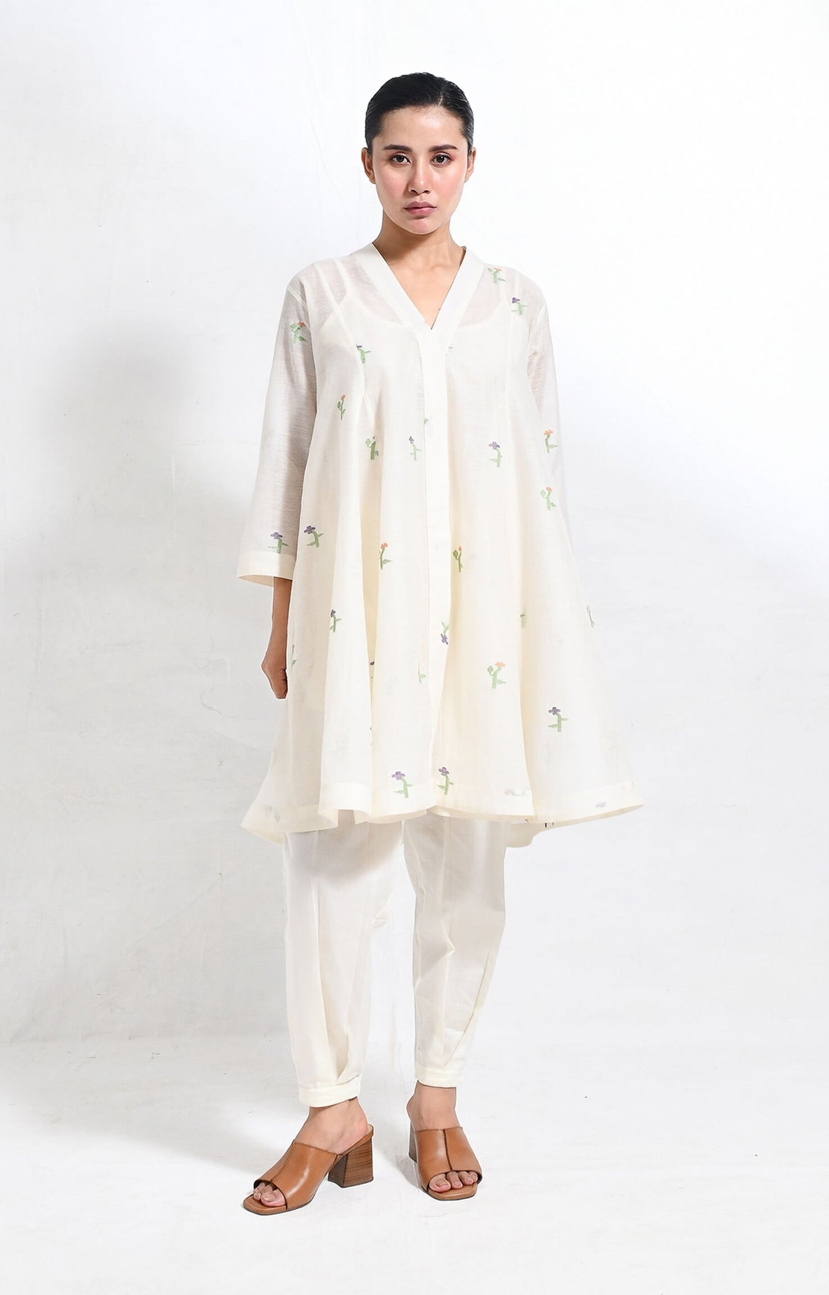 Kora khadi silk jamdani kurta set