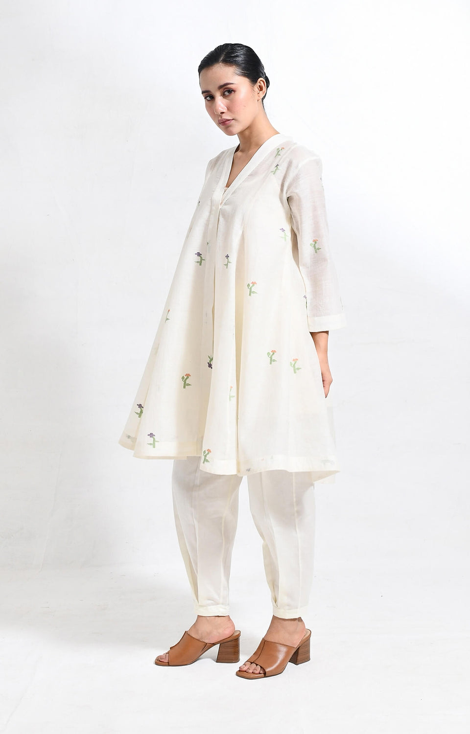 Kora khadi silk jamdani kurta set
