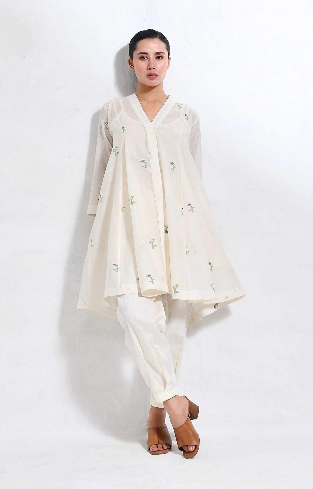 Kora khadi silk jamdani kurta set