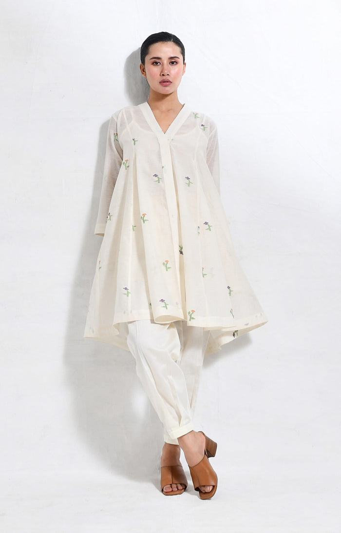 Kora khadi silk jamdani kurta set