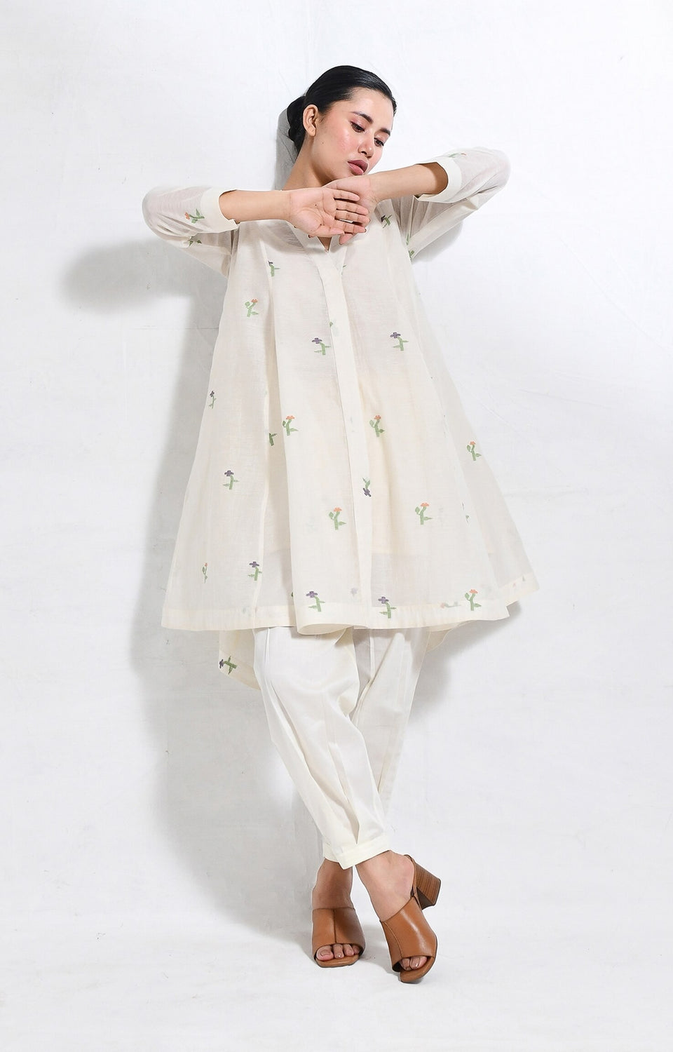 Kora khadi silk jamdani kurta set