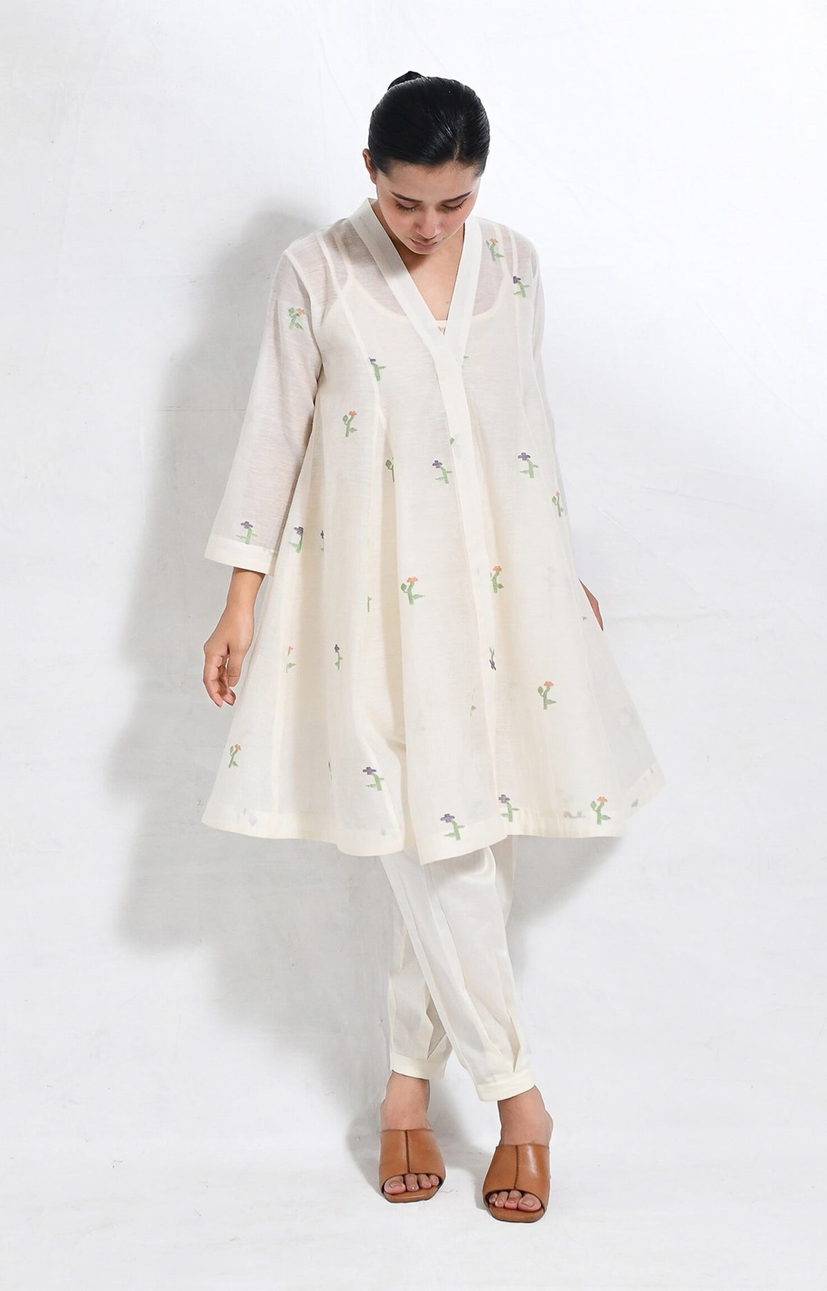 Kora khadi silk jamdani kurta set