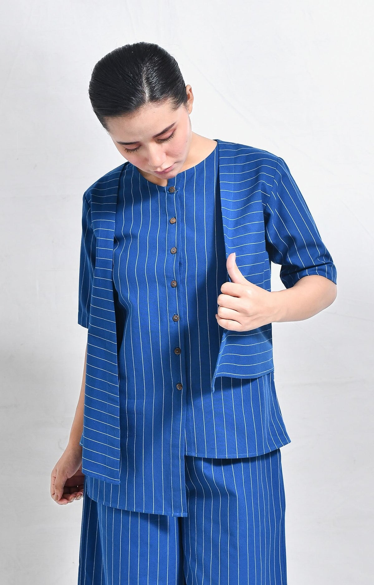 Striped blue cotton asymmetrical kurta with wide-leg pants set of 2