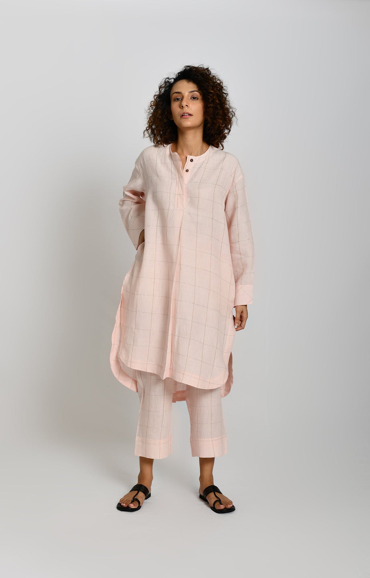 Pink linen zari check tunic - handwoven women's kurta