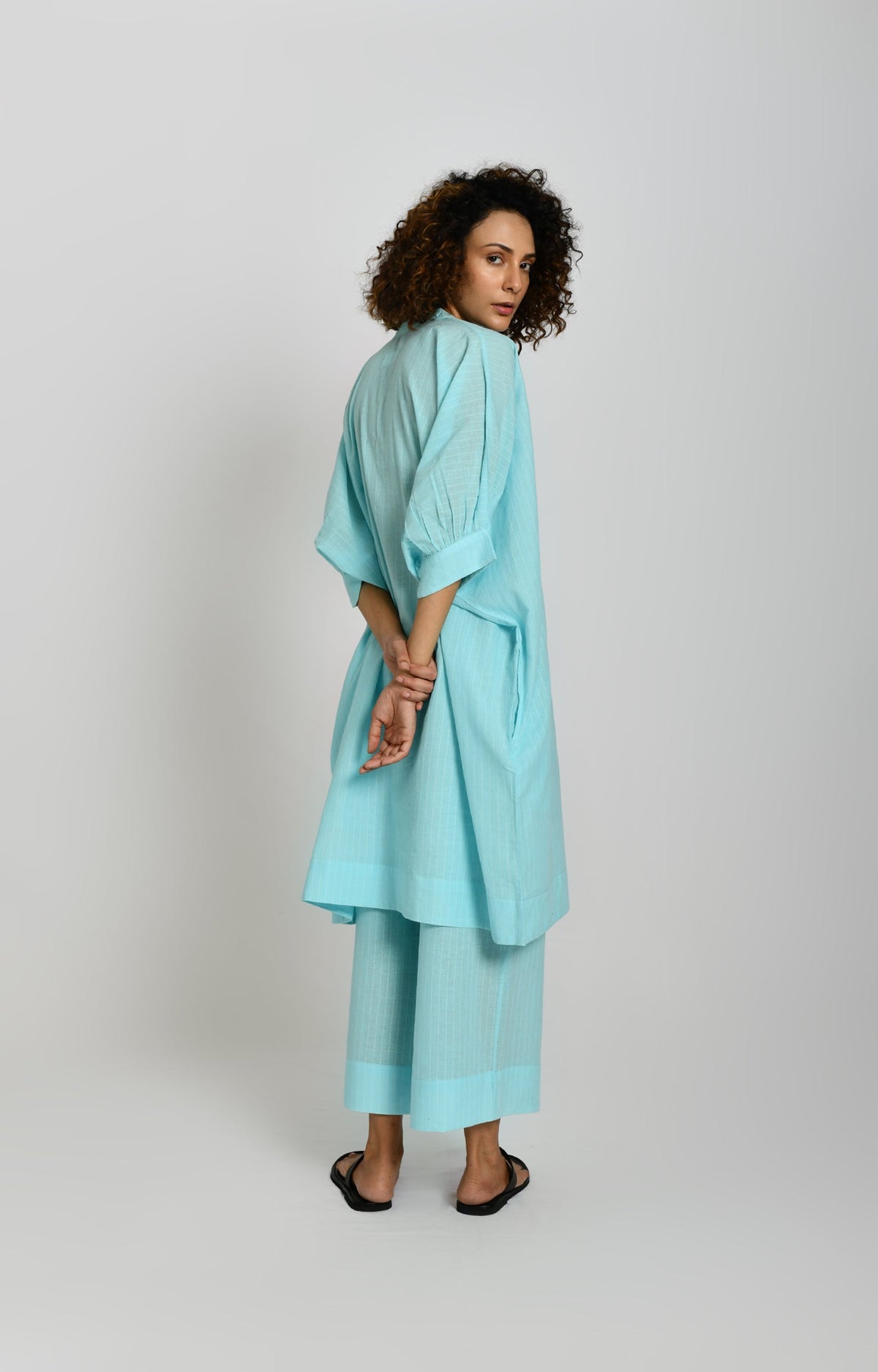 Light blue striped kaftan co-ord set for women – Hiranya