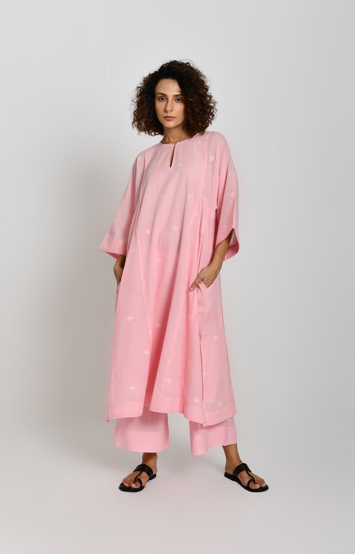 Jamdani Phiran- Pink